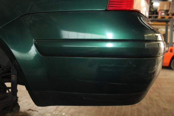 Foto: STOSSFÄNGER / STOßSTANGE HINTEN eines VW Bora 1.9 TDI acenta