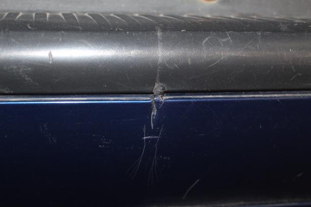Foto: STOSSFÄNGER / STOSSSTANGE HINTEN eines Opel Zafira 1.8 acenta