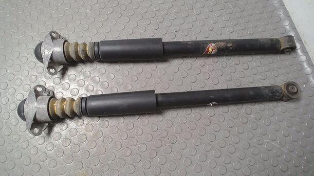 Foto: STOSSDÄMPFERPAAR HINTEN ( MONROE ) eines VW Bora 1.9 TDI acenta