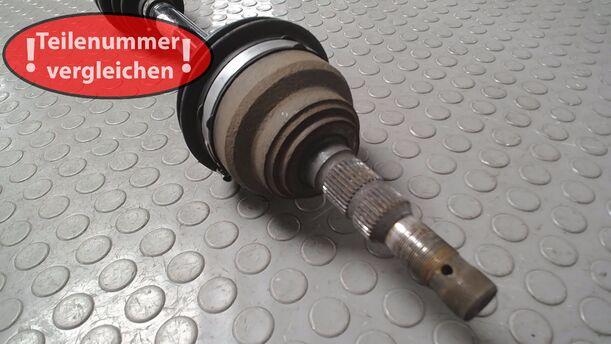 Foto: ANTRIEBSWELLE LINKS eines Opel Zafira 1.8 acenta