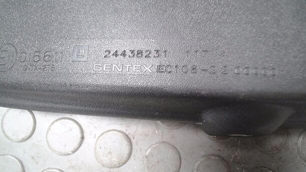Foto: INNENSPIEGEL ELEKTRISCH ABBLENDBAR eines Opel Zafira 1.8