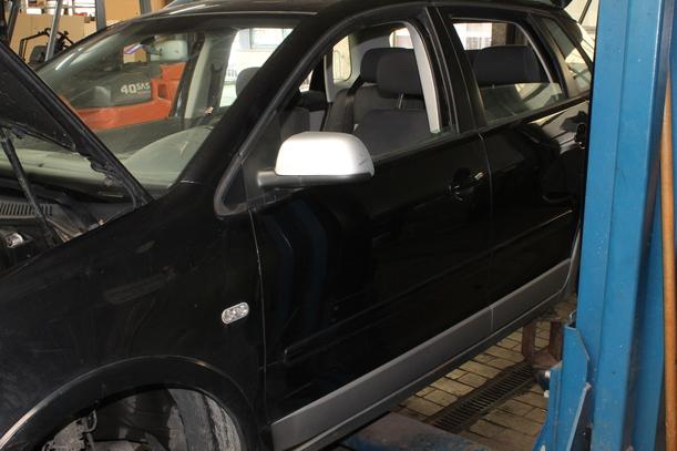 Foto: TÜR VORN LINKS eines VW Polo 1.9 TDI