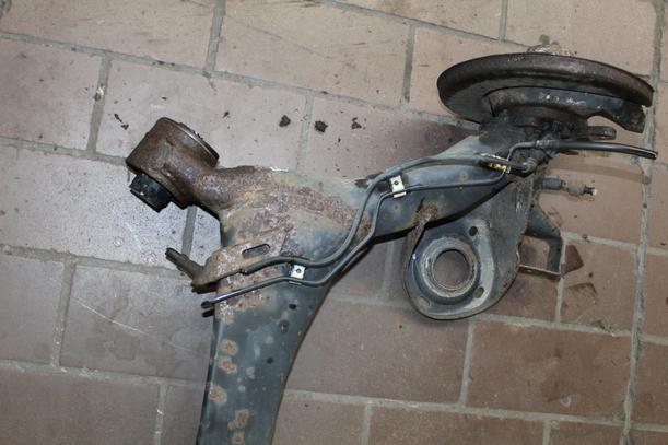 Foto: HINTERACHSE eines VW Polo 1.9 TDI