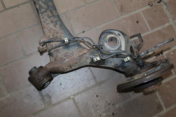 Foto: HINTERACHSE eines VW Polo 1.9 TDI