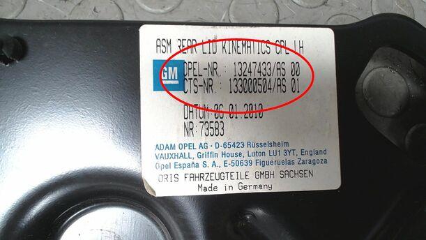 Foto: SCHARNIER HECKDECKEL LINKS ( TWINTOP ) eines Opel Astra Twin Top 1.8