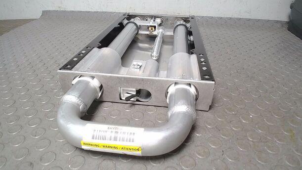 Foto: ÜBERROLLBÜGEL TWINTOP ( OHNE PYROKAPSEL ) eines Opel Astra Twin Top 1.8