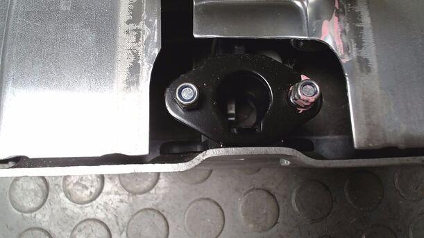 Foto: ÜBERROLLBÜGEL TWINTOP ( OHNE PYROKAPSEL ) eines Opel Astra Twin Top 1.8