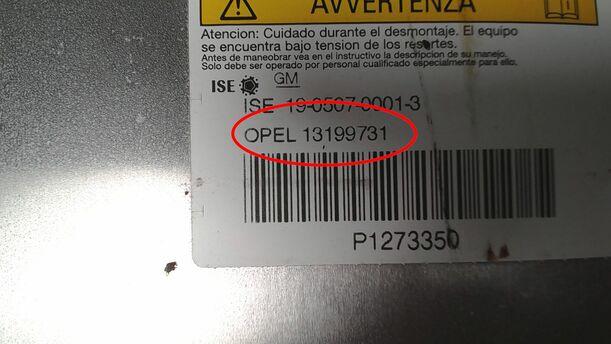 Foto: ÜBERROLLBÜGEL TWINTOP ( OHNE PYROKAPSEL ) eines Opel Astra Twin Top 1.8