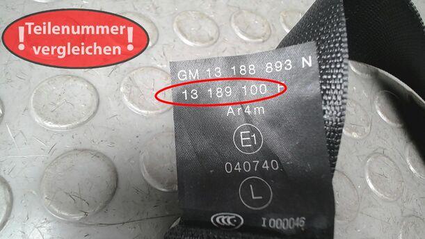 Foto: SICHERHEITSGURT HINTEN LINKS ( TWINTOP ) eines Opel Astra Twin Top 1.8