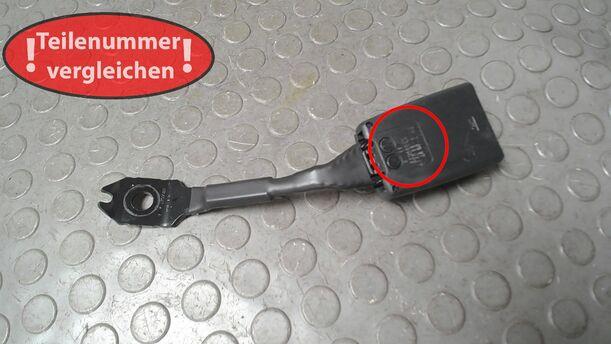 Foto: GURTSCHLOSS HINTEN LINKS ( TWINTOP ) eines Opel Astra Twin Top 1.8