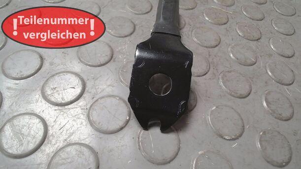 Foto: GURTSCHLOSS HINTEN LINKS ( TWINTOP ) eines Opel Astra Twin Top 1.8