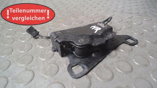 Foto: SCHLOSS KOFFERRAUMDECKEL VORN RECHTS ( TWINTOP ) eines Opel Astra Twin Top 1.8