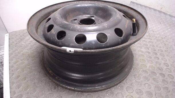 Foto: STAHLFELGE 5,5X14 ET eines Opel Vectra