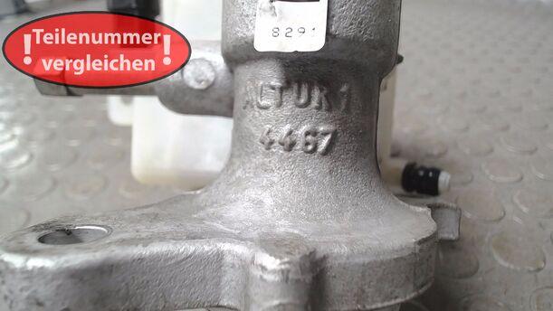 Foto: HAUPTBREMSZYLINDER ( ALTUR ) eines Opel Astra Twin Top 1.8