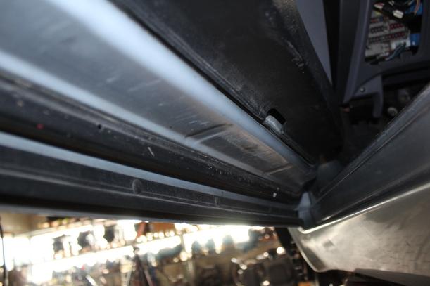 Foto: TÜR VORN LINKS eines Nissan Primera Traveller 1.8
