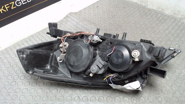 Foto: SCHEINWERFER RECHTS eines Nissan Primera Traveller 1.8