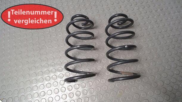Foto: HINTERFEDERN/ FEDERN HINTEN eines Opel Corsa 1.2 16V