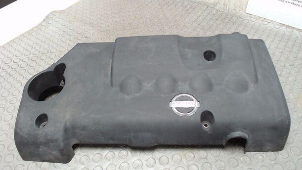 Foto: MOTORABDECKUNG / VERSCHALUNG OBEN eines Nissan Primera Traveller 1.8