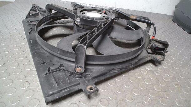 Foto: ELEKTROLÜFTER eines VW Polo 1.9 TDI
