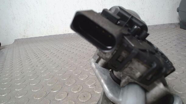 Foto: SCHEIBENWISHERMOTOR VORN eines VW Polo 1.9 TDI