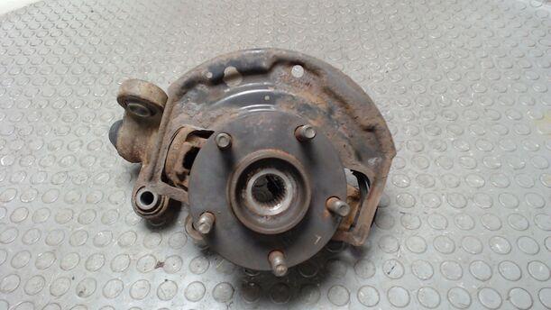 Foto: ACHSSCHENKEL VORN LINKS eines Nissan Primera Traveller 1.8