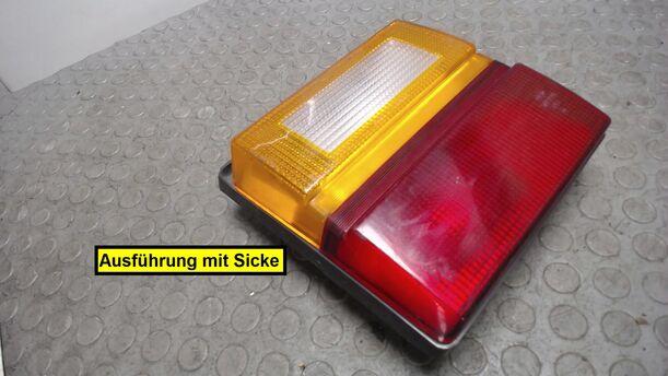 Foto: HECKLEUCHTE / RÜCKLICHT INNEN RECHTS eines Audi 100