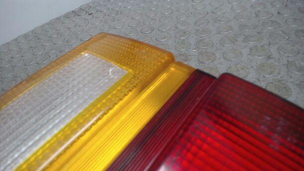 Foto: HECKLEUCHTE / RÜCKLICHT INNEN RECHTS eines Audi 100
