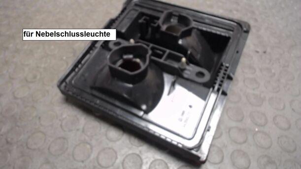 Foto: HECKLEUCHTE / RÜCKLICHT INNEN LINLS eines Audi 100