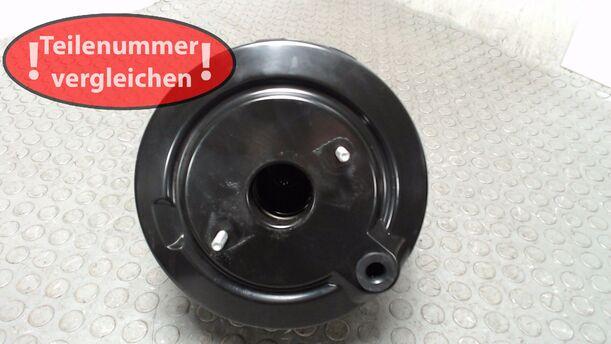 Foto: BREMSKRAFTVERSTÄRKER ( START / STOPP FUNKTION ) eines BMW 116i