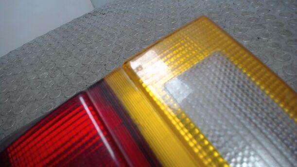 Foto: HECKLEUCHTE / RÜCKLICHT RECHTS eines Audi 100