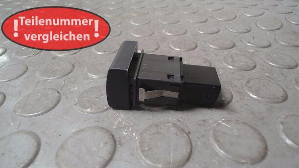 Foto: SCHALTER STABILITÄTSKONTROLLE/ ESP eines Audi A3 1.6