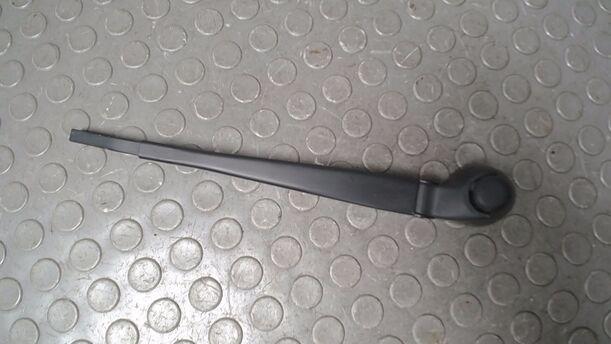 Foto: SCHEIBENWISCHERARM HINTEN eines Audi A3 1.6