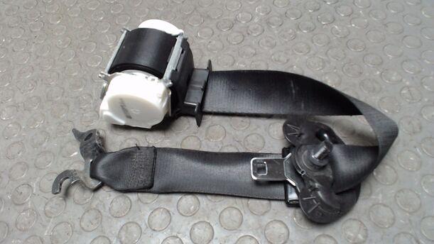 Foto: SICHERHEITSGURT VORN LINKS (4/5-türer) eines BMW 116i