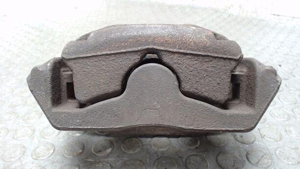 Foto: BREMSSATTEL VORN LINKS eines BMW 116i