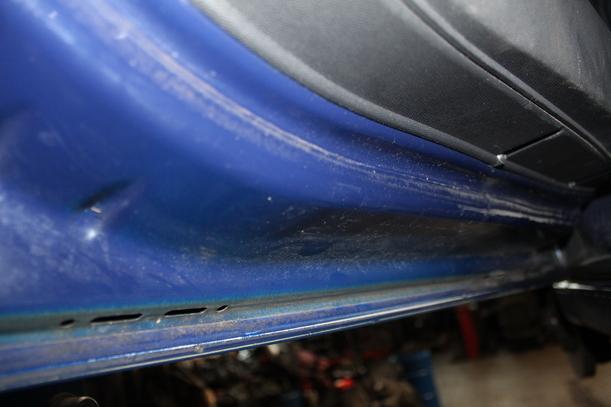 Foto: TÜR VORN LINKS eines Opel Meriva 1.6 16V