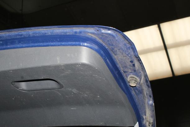 Foto: HECKKLAPPE / HECKDECKEL eines Opel Meriva 1.6 16V