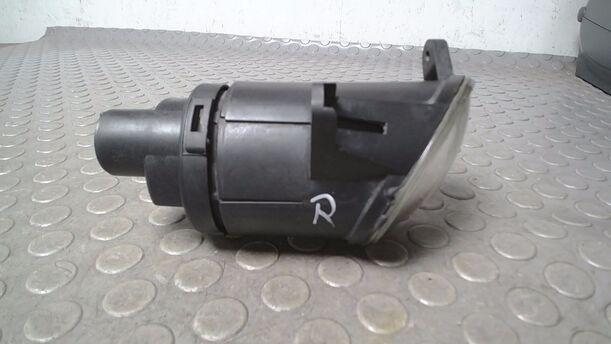 Foto: NEBELSCHEINWERFER RECHTS eines VW Passat Variant 1.9 TDI