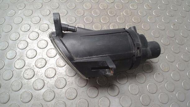 Foto: NEBELSCHEINWERFER LINKS eines VW Passat Variant 1.9 TDI