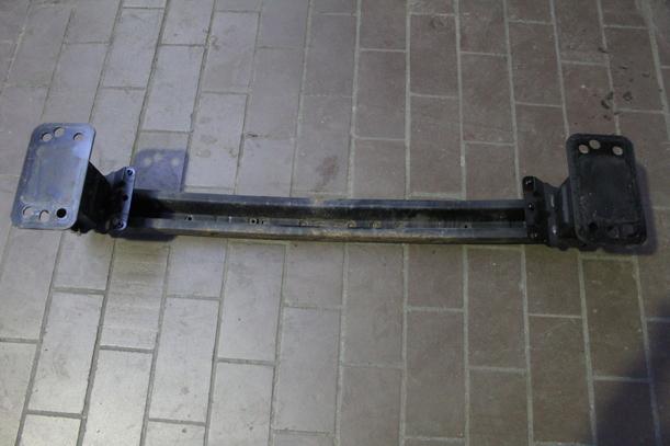 Foto: VERSTÄRKUNG VORN eines Mazda 2 1.4 CD