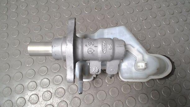 Foto: HAUPTBREMSZYLINDER eines Mazda 2 1.4 CD