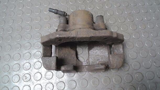 Foto: BREMSSATTEL VORN LINKS ( ATE ) eines Mazda 2 1.4 CD