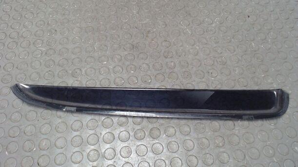 Foto: WINDABWEISER / BLENDE HINTEN LINKS eines Opel Meriva 1.6 16V