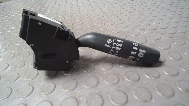 Foto: SCHEIBENWISCHERSCHALTER eines Mazda 2 1.4 CD LX