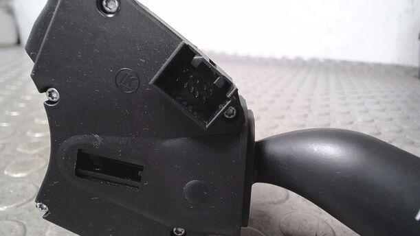 Foto: SCHEIBENWISCHERSCHALTER eines Mazda 2 1.4 CD LX
