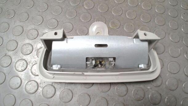 Foto: INNENBELEUCHTUNG/ INNENLEUCHTE eines Mazda 2 1.4 CD LX
