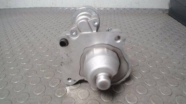 Foto: ANLASSER / STARTER eines Mazda 2 1.4 CD LX