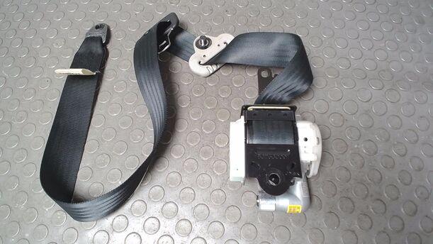 Foto: SICHERHEITSGURT VORN RECHTS eines Mazda 2 1.4 CD LX