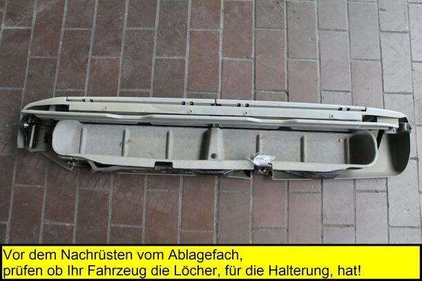 Foto: ABLAGEFACH HINTEN LINKS eines Renault Kangoo 1.6 16V LX