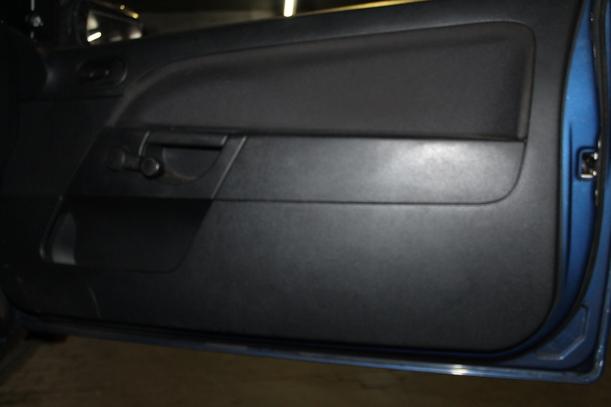 Foto: TÜR VORN RECHTS (2/3-TÜRER) eines Ford Fiesta 1.3
