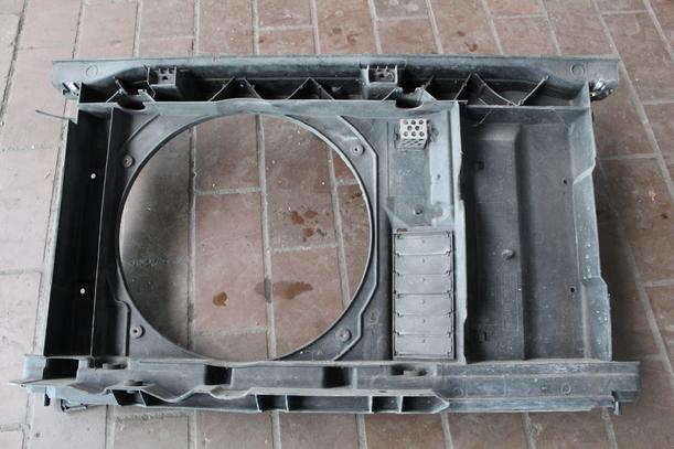 Foto: SCHLOSSTRÄGER eines Peugeot 307 110